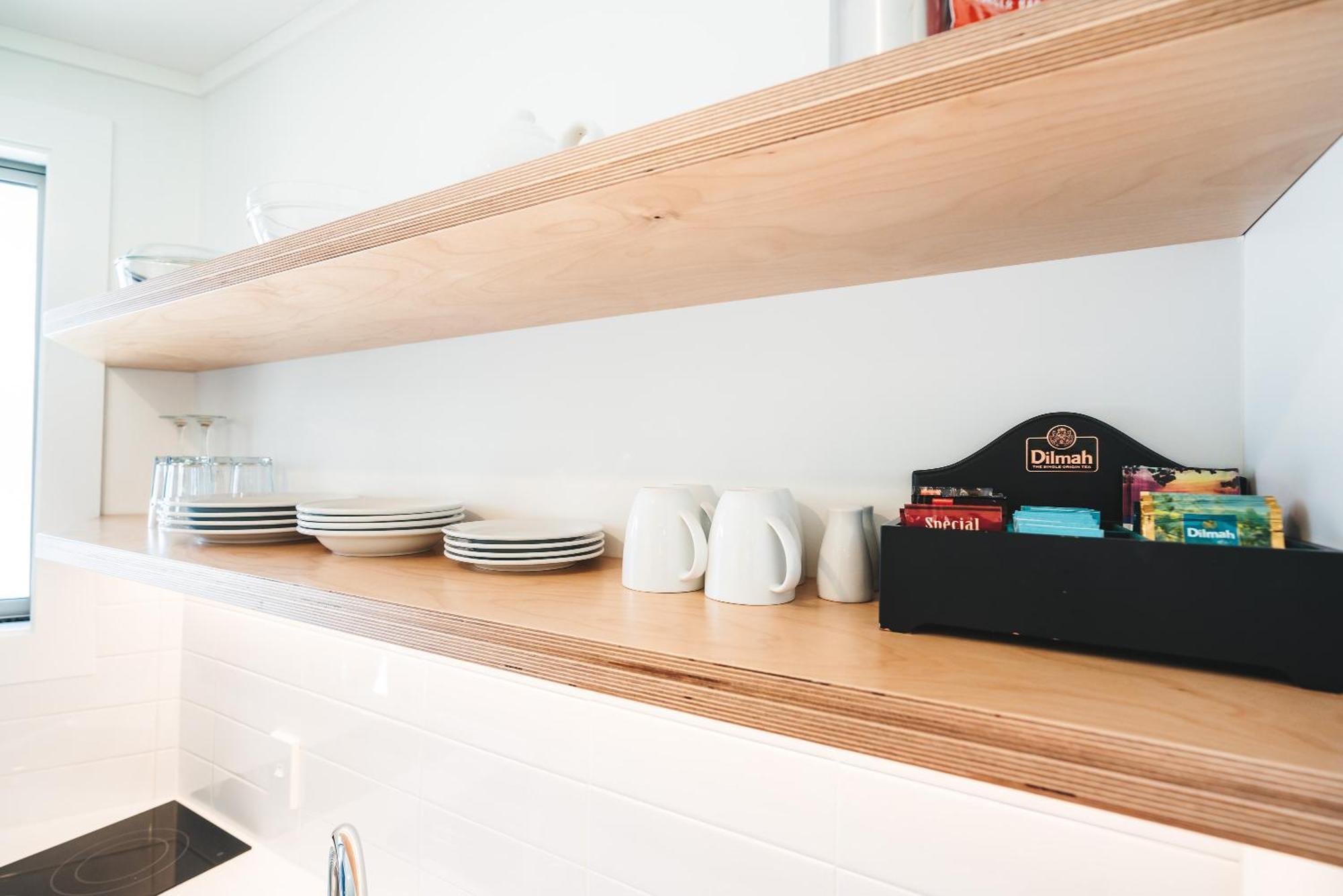 One Bedroom Kitchen