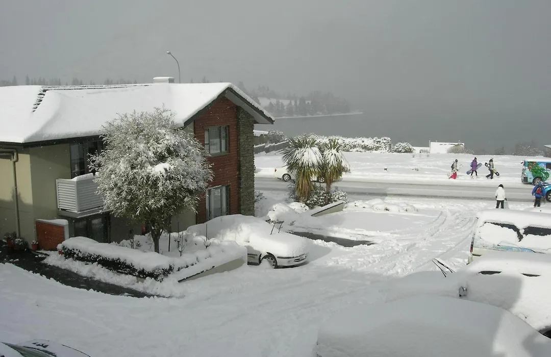 Queenstown Motel Apartments (Adults Only)-1