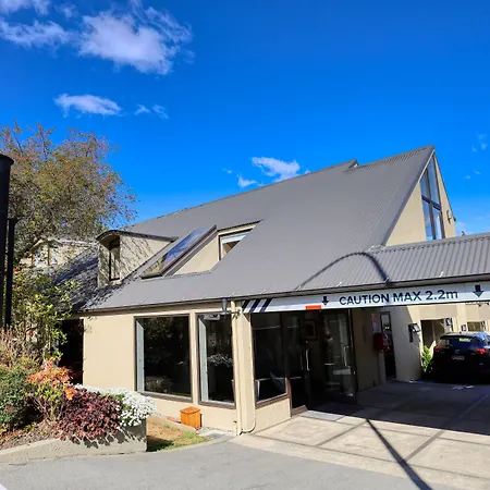 Garden Court Suites&Apartments-3